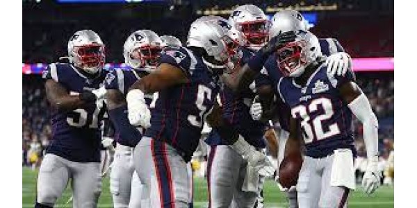 New England Patriotsin pelaajat aloittavat uuden harjoitustilan
